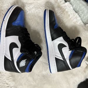 AIR JORDAN 1 Retro High Og Royal Toe size 6